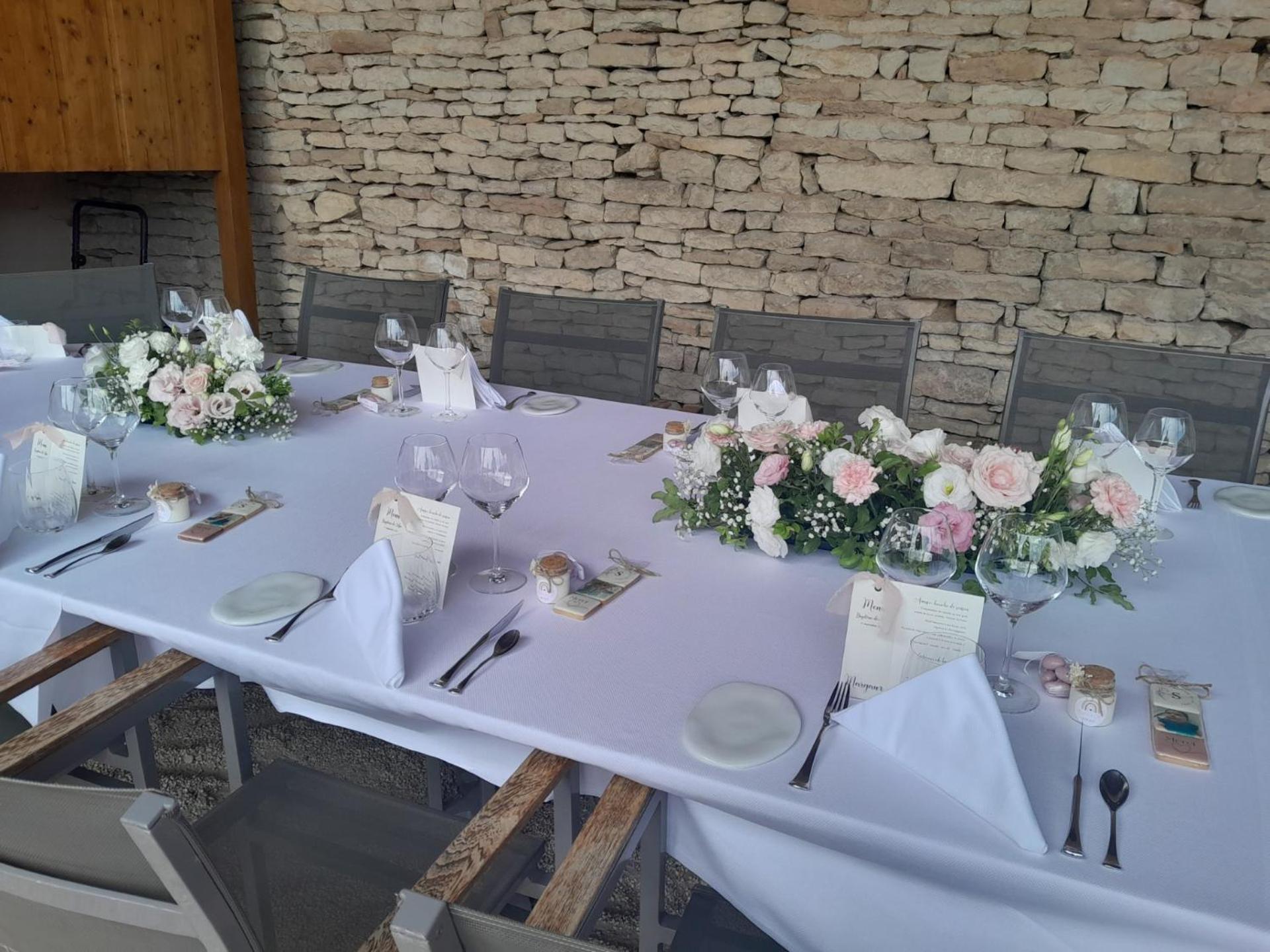 Hotel-Restaurant Le Chateau De Besseuil, Macon Nord - Teritoria Clessé Buitenkant foto
