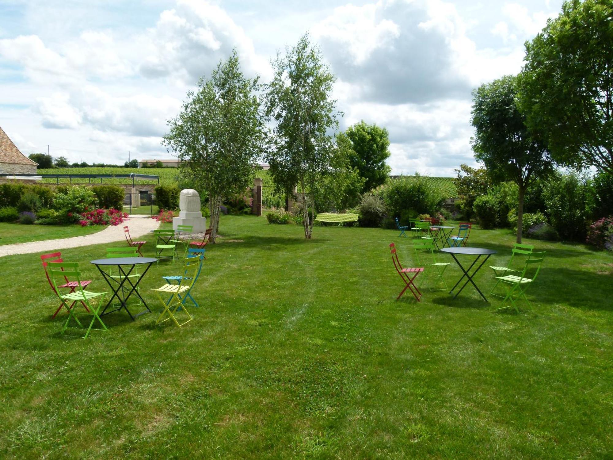 Hotel-Restaurant Le Chateau De Besseuil, Macon Nord - Teritoria Clessé Buitenkant foto