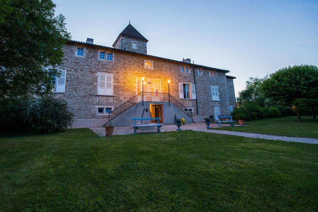 Hotel-Restaurant Le Chateau De Besseuil, Macon Nord - Teritoria Clessé Buitenkant foto